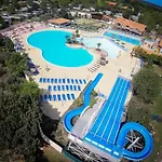Camping Soit En 3 Ou 4ch - Jusqu'à 18 Voyageurs - Mh732 3ch Ou Mh828 4ch Biscarrosse Lake-proche Océan
