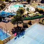 Soit En 3 Ou 4ch - Jusqu'a 18 Voyageurs - Mh732 3ch Ou Mh828 4ch Biscarrosse Lake-proche Ocean Camping Gastes
