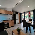 Soit En 3 Ou 4ch - Jusqu'à 18 Voyageurs - Mh732 3ch Ou Mh828 4ch Biscarrosse Lake-proche Océan 4* Gastes