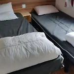 Soit En 3 Ou 4ch - Jusqu'à 18 Voyageurs - Mh732 3ch Ou Mh828 4ch Biscarrosse Lake-proche Océan 4*