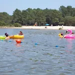 Soit En 3 Ou 4ch - Jusqu'à 18 Voyageurs - Mh732 3ch Ou Mh828 4ch Biscarrosse Lake-proche Océan