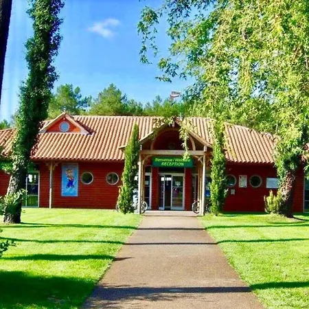 2 Grands Bungalows 3 Ou 4Ch - 2 A 10 Places - Mh732 Ou Mh828 Proche Ocean Gastes