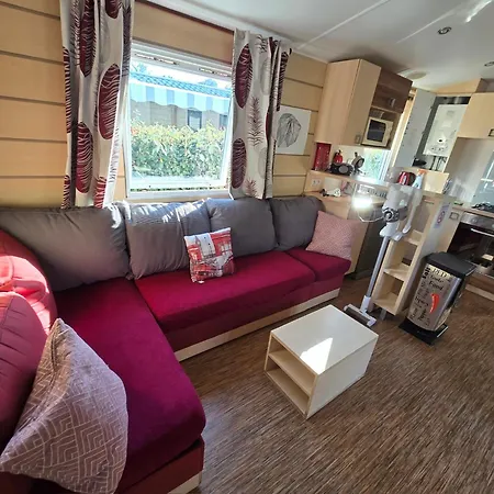 2 Grands Bungalows 3 Ou 4Ch - 2 A 10 Places - Mh732 Ou Mh828 Proche Ocean Campsite 4*