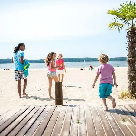 Campsite 2 Grands Bungalows 3 Ou 4Ch - 2 A 10 Places - Mh732 Ou Mh828 Proche Ocean