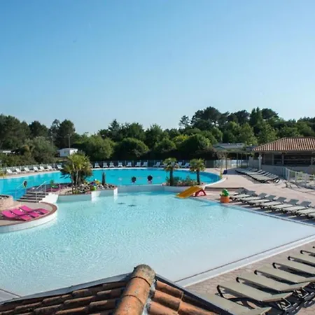 2 Grands Bungalows 3 Ou 4Ch - 2 A 10 Places - Mh732 Ou Mh828 Proche Ocean